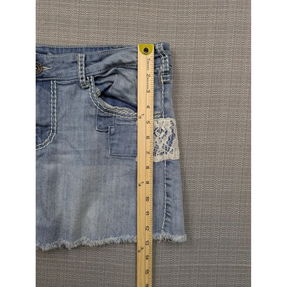 Cowgirl Tuff Co Skirt Womens 32 Blue Denim Mini Lace Patches Raw Hem Cowboy